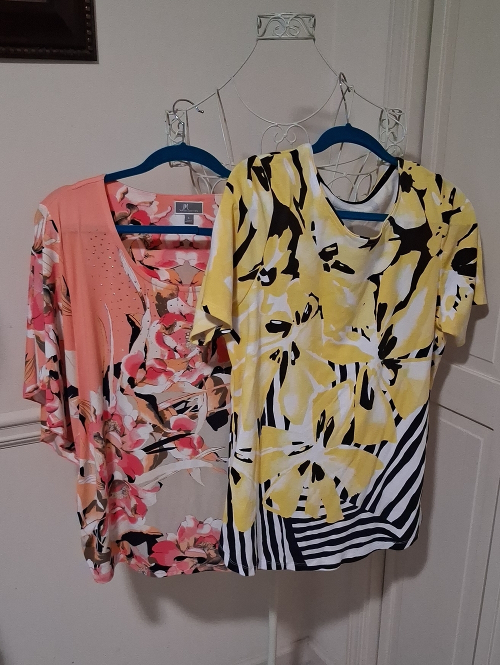 Women's Top Bundle